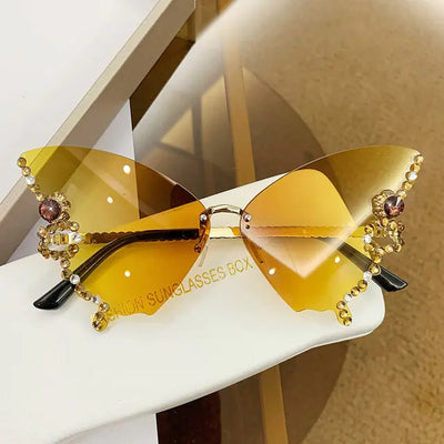 Chic Butterfly Oversized Sunglasses