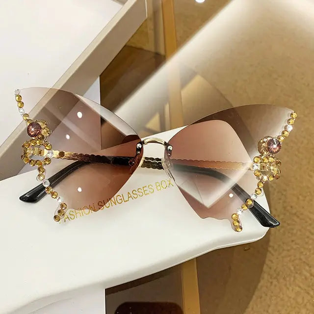 Chic Butterfly Oversized Sunglasses